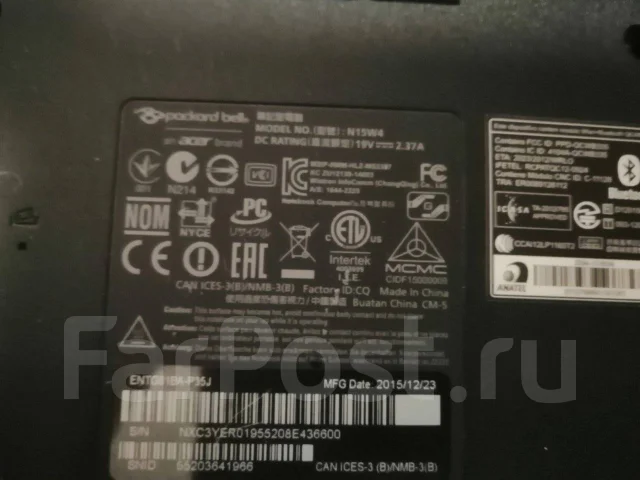 Packard Bell EasyNote Butterfly S. 15.6", 2,4����, ��� 2048 ��, ���� 500���, WiFi: 1, Bluetooth: 1, ����������� �� 6��. ����
