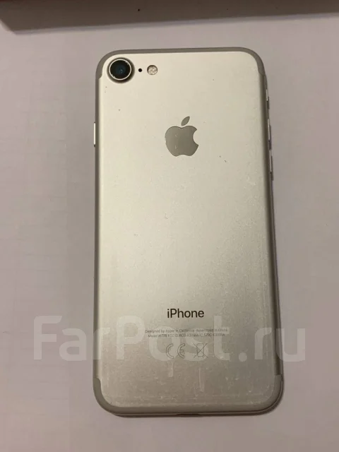 Apple iPhone 7. �/�, 32 ��, �����������, ����� ����