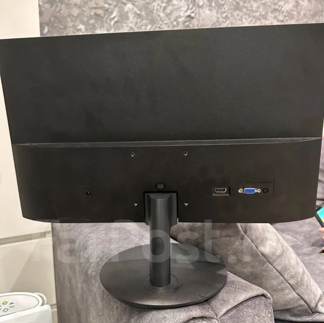 DEXP. 19" ����