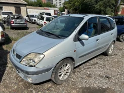 Renault Scenic ����