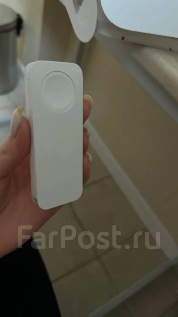 Apple Watch SE. GPS, NFC, IP67, IP68 ����