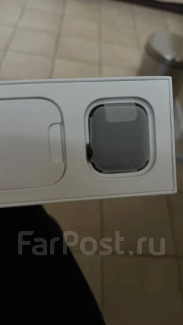 Apple Watch SE. GPS, NFC, IP67, IP68 ����