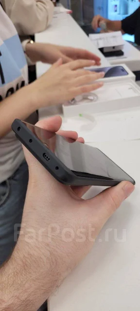 Xiaomi Redmi Note 13 Pro+. �����, 256 ��, ������, 3G, 4G LTE, 5G ����