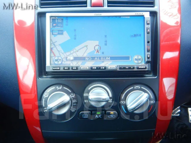 Clarion MAX560HD ����