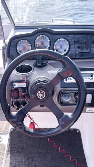 Yamaha. 2010 ���, ����� 7,2��., ��������� ������������, 360��.�., ������ ����