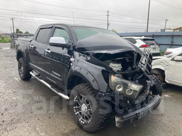 Toyota Tundra. 3UR ����