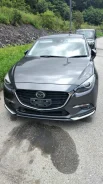 Mazda Axela. BMLFS103758 ����