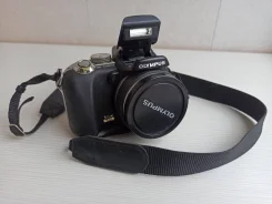 Olympus SP-500UZ ����