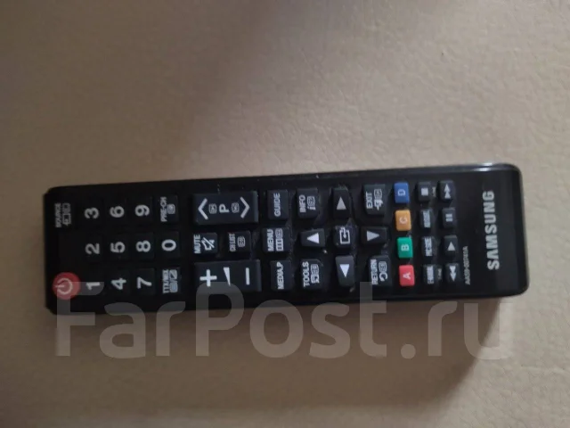 Samsung UE32J4000. LED ����