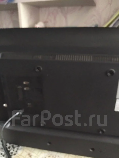 Samsung UE32J4000. LED ����