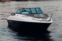 ���� Phoenix 560. 2024 ���, ����� 5,6��., ��������� ��� ���������, 150��.�., ������. ��� ����� �� ������������ ����