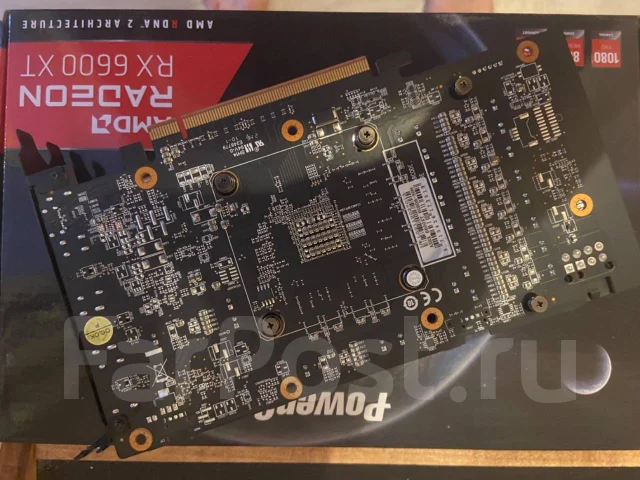 Radeon RX 6600 XT ����