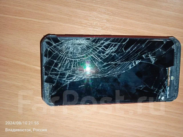 Konka RE1. �/�, 16 ��, ������, 3G, 4G LTE, Dual-SIM, ���������� ����