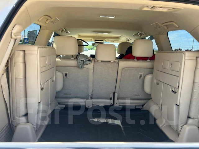 Lexus LX570. �������, 4wd, 5.7 (277��.�.), ������, 70 000����. ��, �/� ����