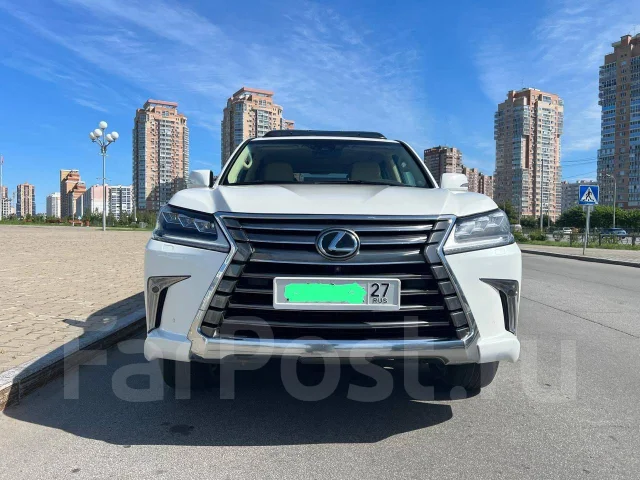 Lexus LX570. �������, 4wd, 5.7 (277��.�.), ������, 70 000����. ��, �/� ����