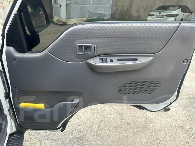 Mazda Bongo. ��������, 4wd, 1.8 (102��.�.), ������, 151����. �� ����