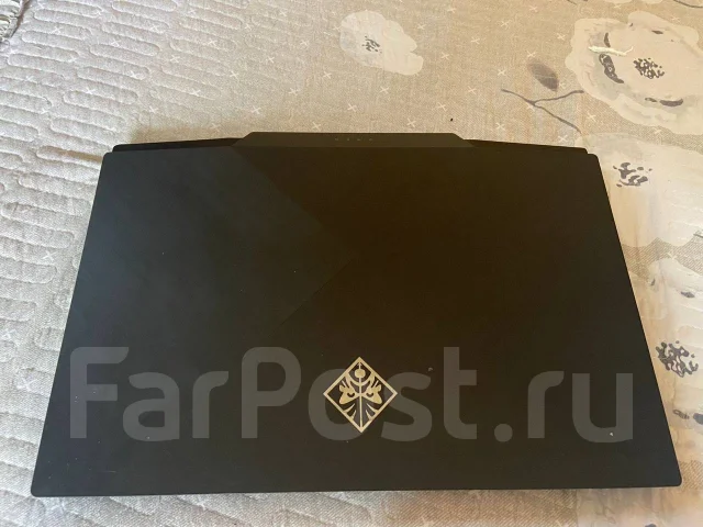HP Omen 17. 17", 2,6����, ��� 16 ��, ���� 1 500���, WiFi: 1, Bluetooth: 1, ����������� �� 6��. ����