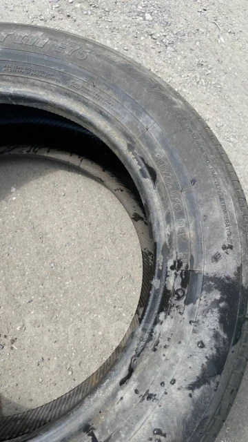 Yokohama BluEarth E75. ������, 2014 ���, �/�, ����� 40 % ����