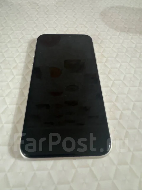 Apple iPhone 11. �/�, 64 ��, �����, 4G LTE, 5G ����
