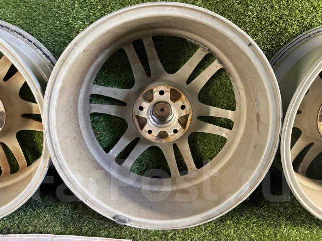 Bridgestone Glitzer. 7.0x17", 5x114.3, ET40, �� 71,1���. ����