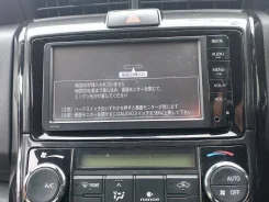 ��������� Toyota NSCP-W64 ����