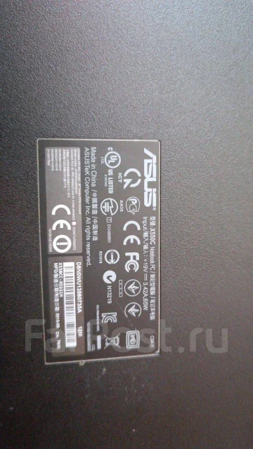 Asus S. 1,8����, ��� 8 ��, WiFi: 1, Bluetooth: 1, ����������� �� 4 000��. ����