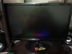 Samsung. 24" ����