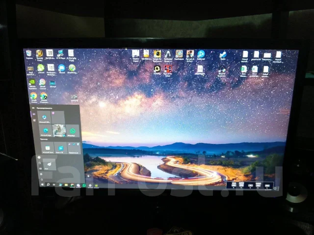 Samsung. 24" ����