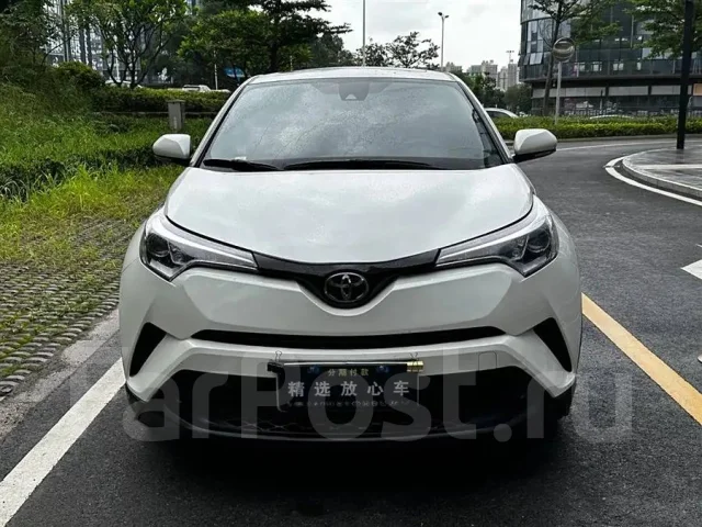 Toyota C-HR. ��������, ��������, 2.0 (171��.�.), ������, 50 000����. ��, �/�. ��� ����� �� ������������ ����