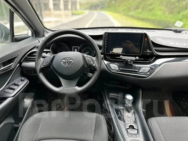 Toyota C-HR. ��������, ��������, 2.0 (171��.�.), ������, 50 000����. ��, �/�. ��� ����� �� ������������ ����