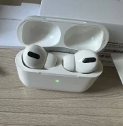 Apple AirPods Pro ����