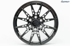 Showa Garage. 9.0x18", 6x139.7, ET0, �� 106,1���. ����