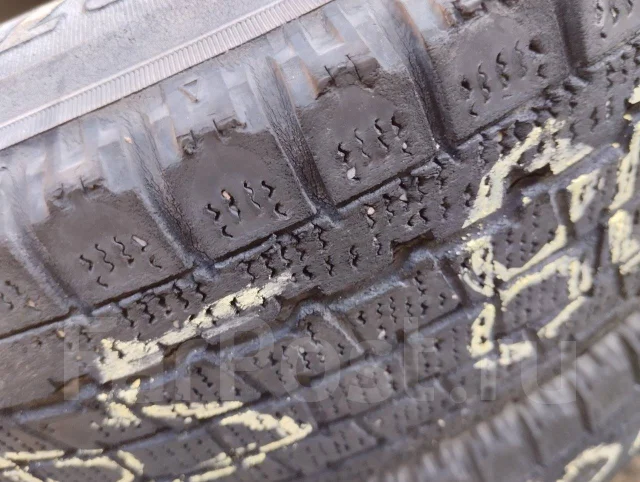 Bridgestone Blizzak Revo 969. ������, ��� �����, 2010 ���, �/�, ����� 35 % ����