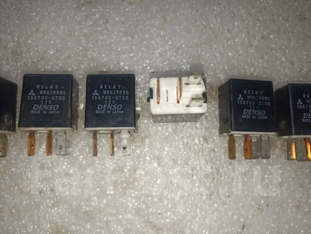 ���� Mitsubishi Galant MB629085 ����