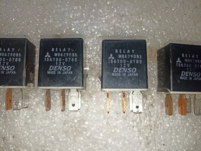 ���� Mitsubishi Galant MB629085 ����