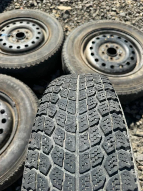 Daihatsu. 6.5x15", 5x115, ET40 ����