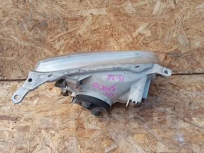 ���� Toyota Corolla Spacio, ����� 1338 ����