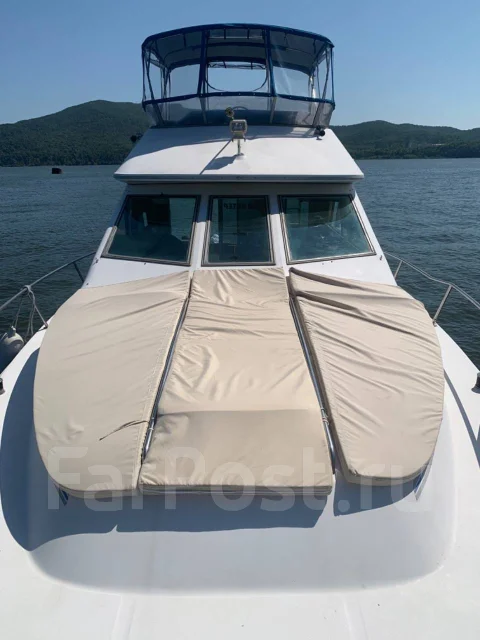 Searay. 1989 ���, ����� 12��., ��������� ������������, 400��.�., ������ ����