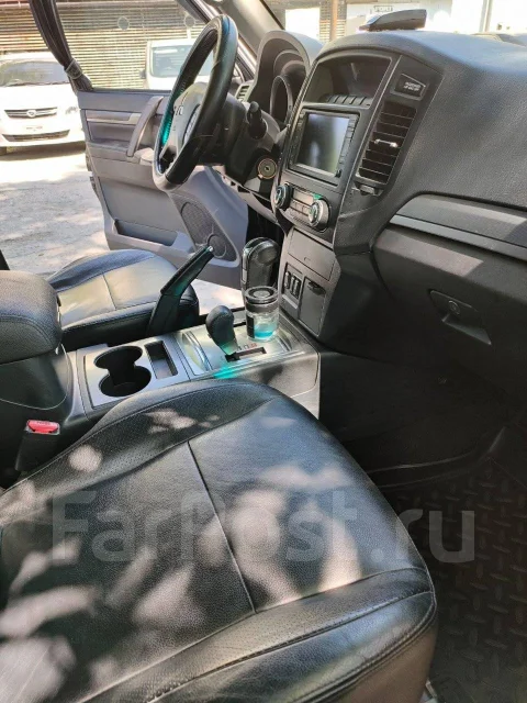 Mitsubishi Pajero. �������, 4wd, 3.2 (200��.�.), ������, 357 810����. �� ����
