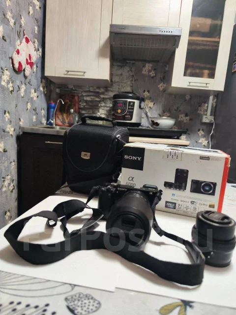 Sony Alpha ILCE-6000 ����