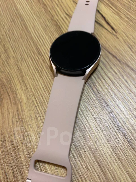 Samsung Galaxy Watch4. GPS ����