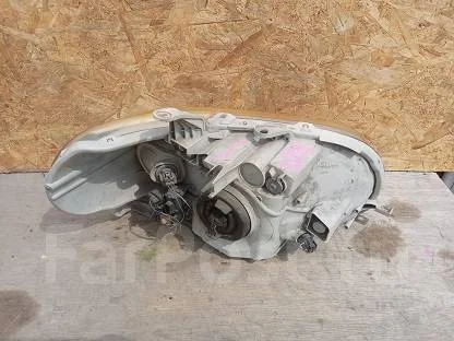 ���� Toyota Porte, ����� 52128 ����