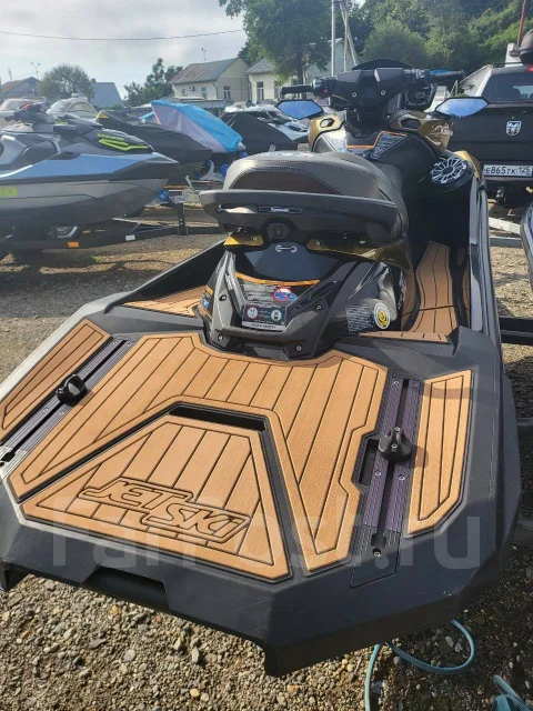 Kawasaki Ultra. 2022 ��� ����