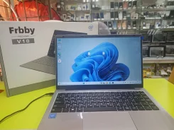 F+. ��� 8 ��, WiFi, Bluetooth ����