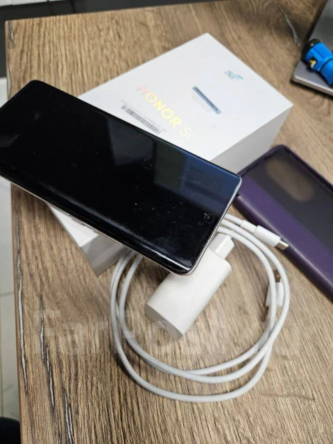 Honor 50. �/�, 128 ��, �����������, 5G, Dual-SIM, NFC ����
