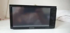 Kenwood MDV-D305W ����