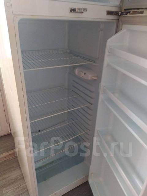 Двухкамерный холодильник с Замком, б/у, в наличии. Цена: 6 000₽ в ...
