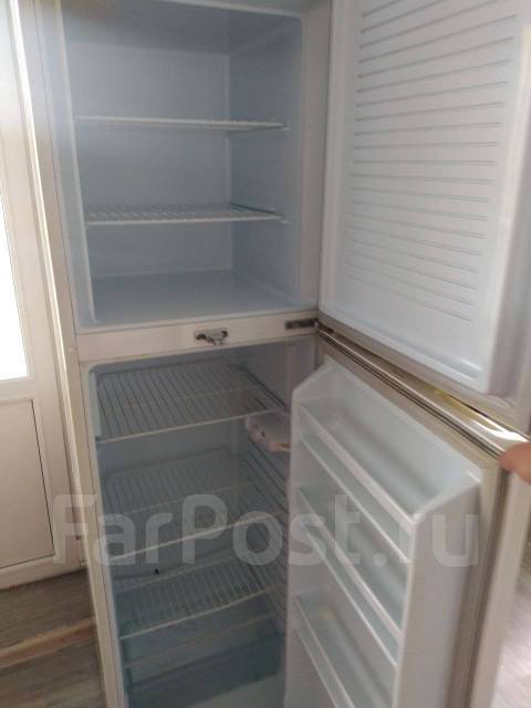 Двухкамерный холодильник с Замком, б/у, в наличии. Цена: 6 000₽ в ...