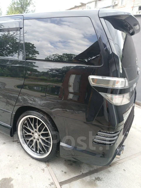 Toyota Vellfire. �������, ��������, 2.4 (170��.�.), ������, 136 000����. ��, �/� ����