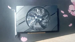 Intel Arc A380 ����